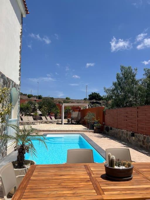 San BartoloméCasa Macken Con Piscina Climatizada Y Jacuzzi别墅 客房 照片